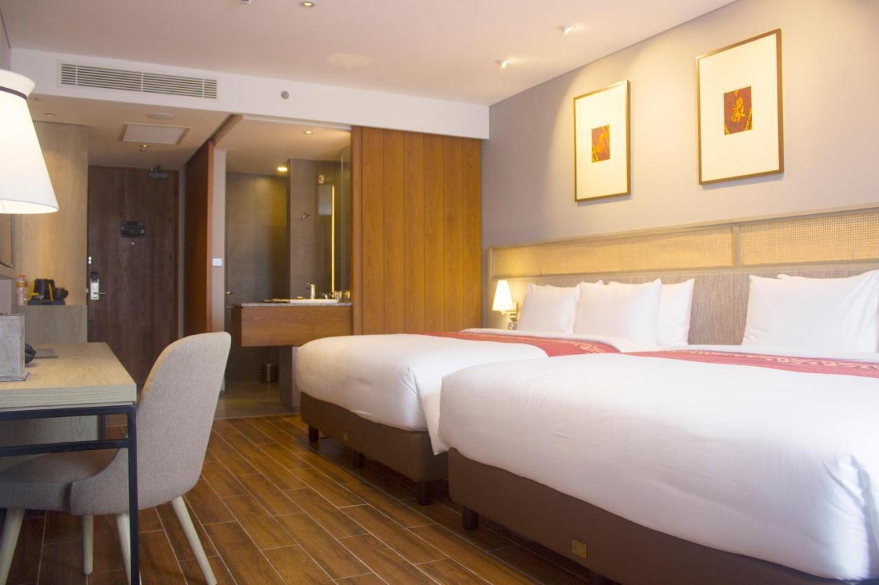 Kokoon Hotel Banyuwangi Banyuwangi  Exteriör bild