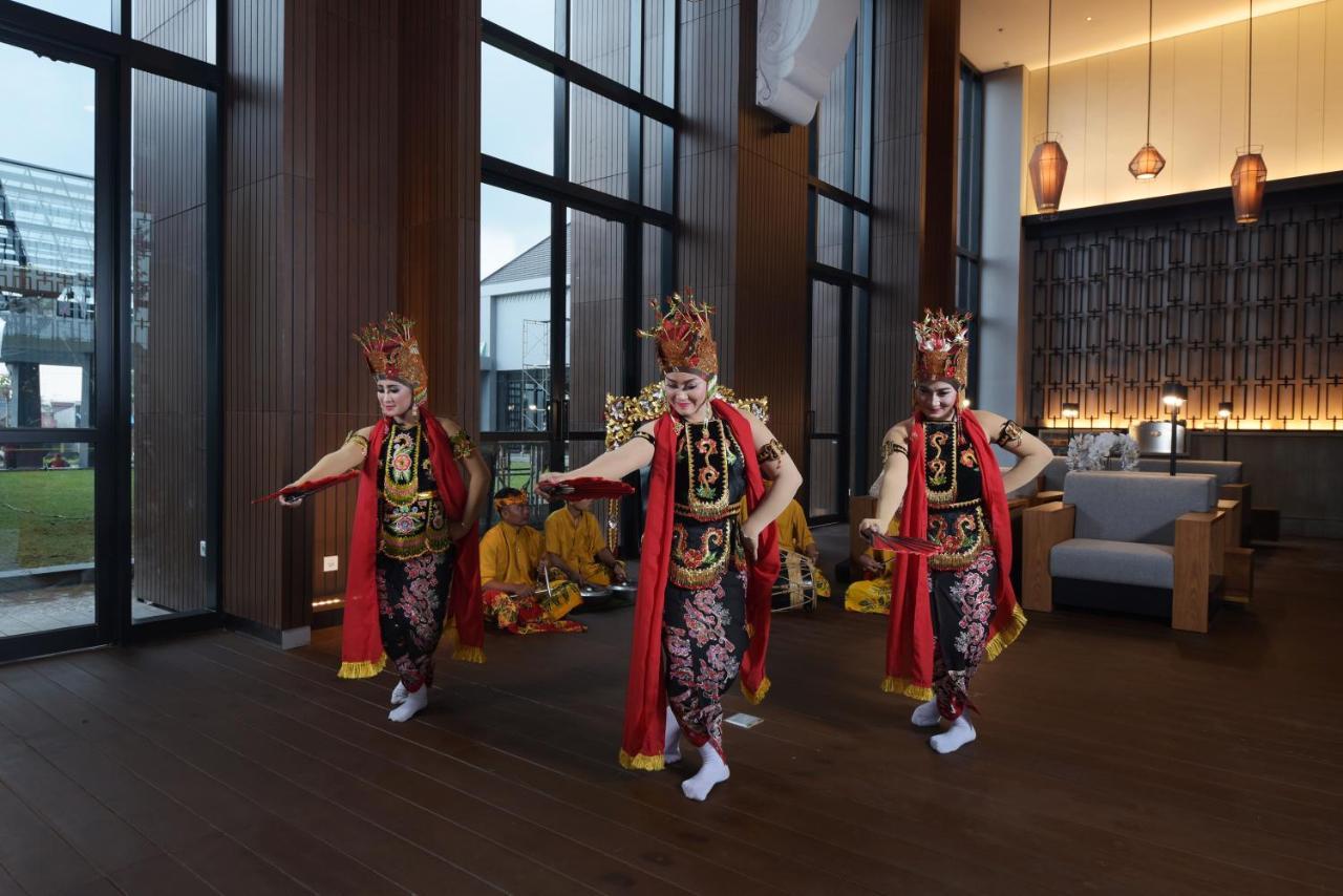 Kokoon Hotel Banyuwangi Banyuwangi  Exteriör bild